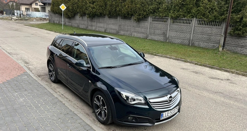 Opel Insignia cena 39999 przebieg: 175000, rok produkcji 2015 z Zawiercie małe 704